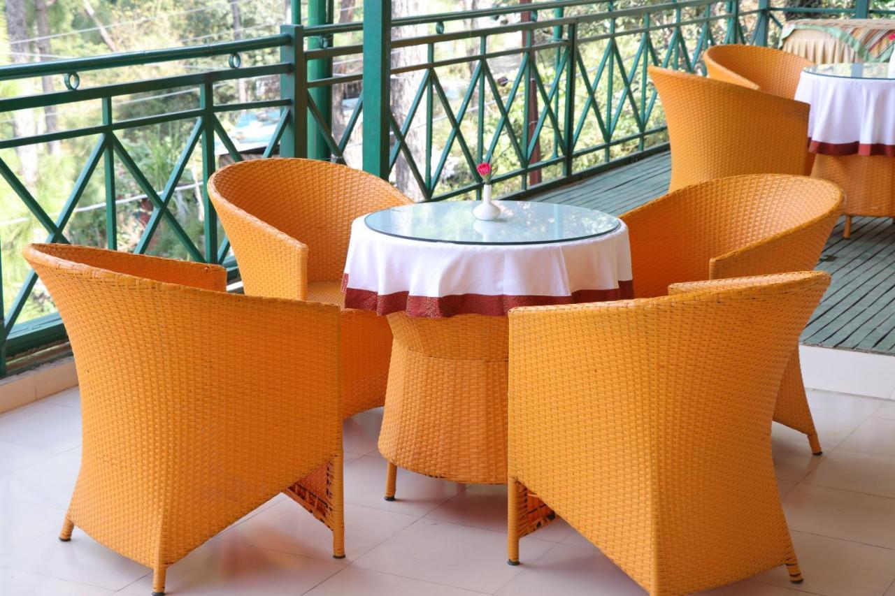 Maple Resort Chail Exterior foto